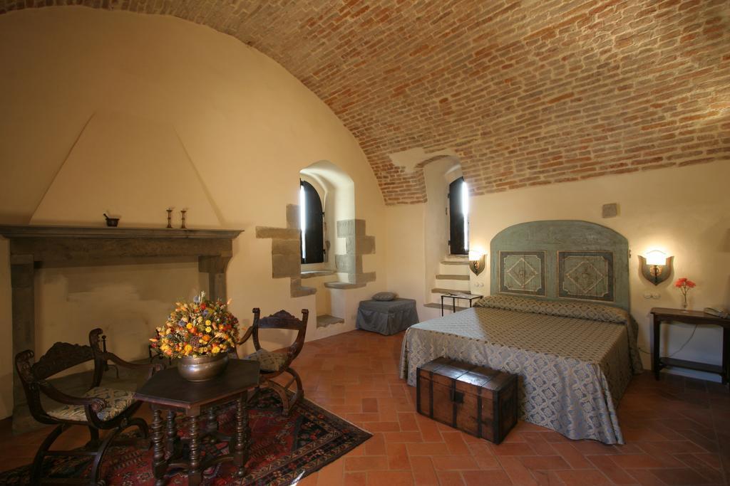 Отель Relais Torre Santa Flora Суббьяно Экстерьер фото