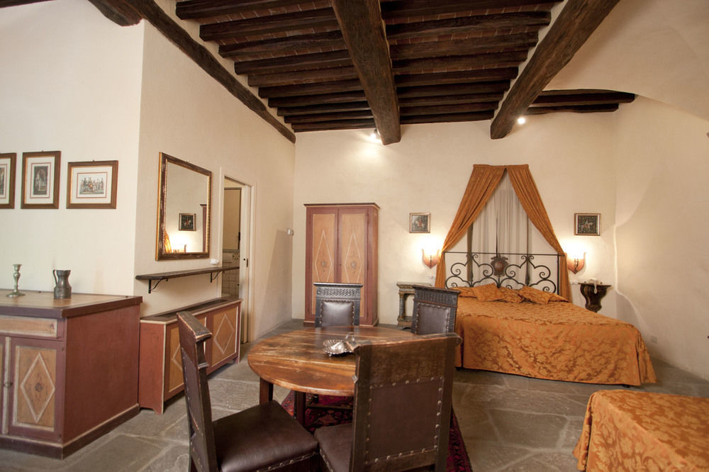 Отель Relais Torre Santa Flora Суббьяно Экстерьер фото